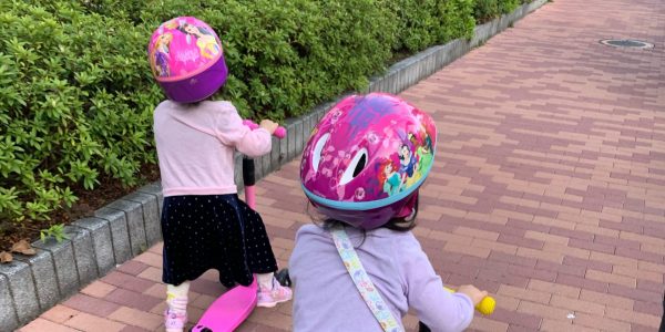 【双子4歳-運動不足解消】コロナ禍 遊具のない広い公園、広場／3密（密です）を回避して遊ぶ方法まとめ #キックボード